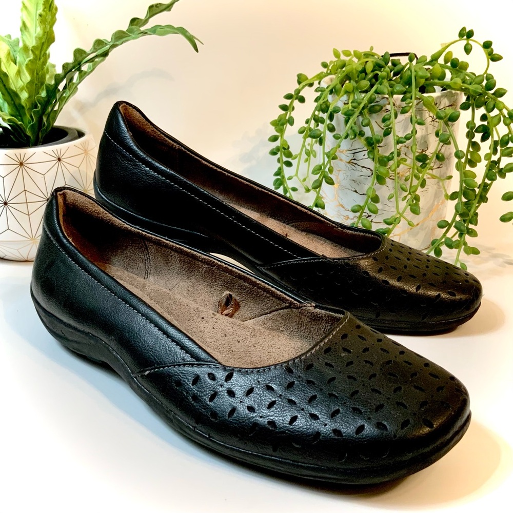 NWOB Natural Soul By Naturalizer Black Slip On Flat